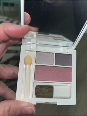 New Clinique Eyeshadow Duo & Blush Palette